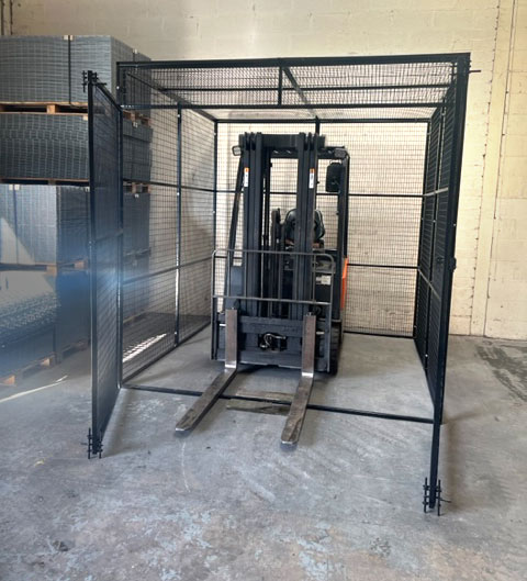Fork lift truck cage