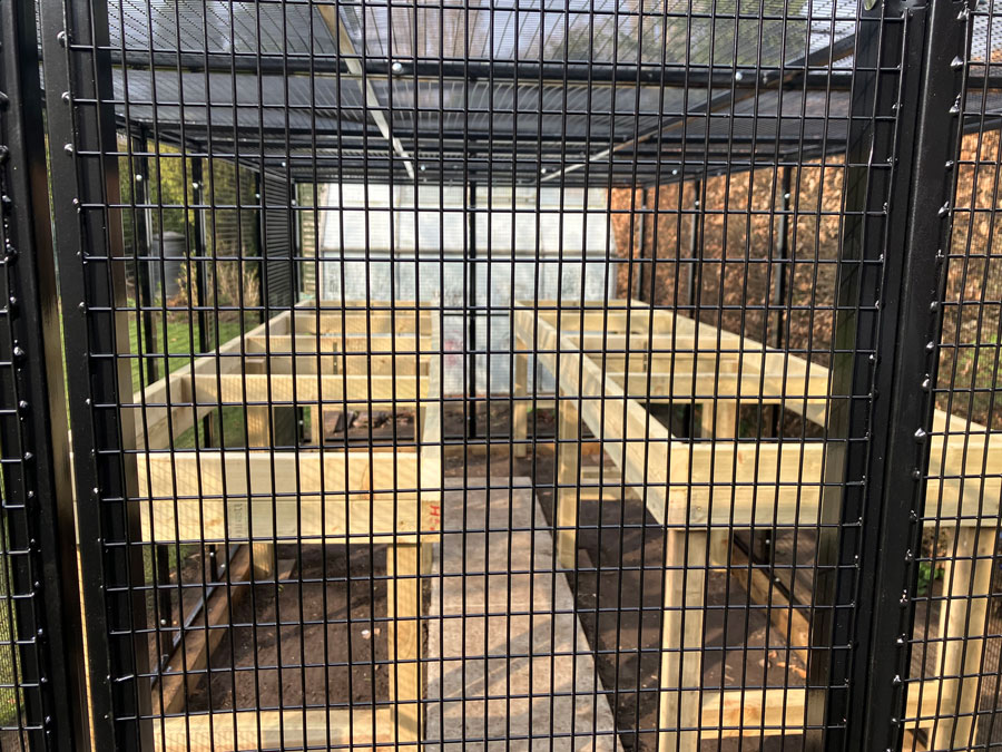 fruit and vegetable cage