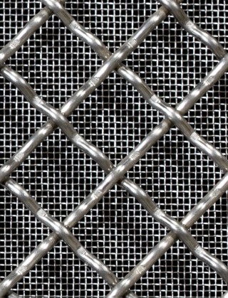 Crimped mesh 1X.665 18 X 18 SS3163 DIAMONDSTAINLESS STEELmesh cut to size