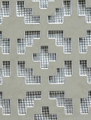 Iden stainless 2 X 1m with black backing mesh