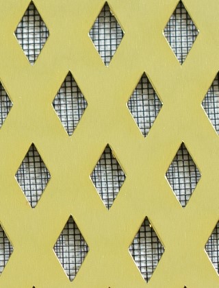 Small Diamond Gold anodised 2 X 1m with black backing mesh