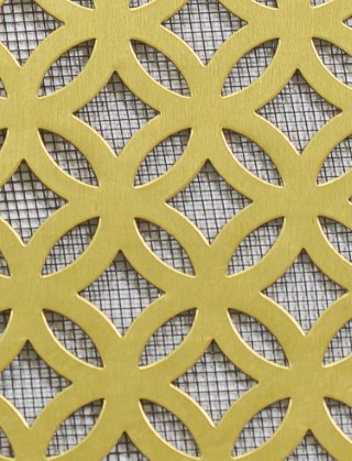 Inner Circle brass 1X1m with black backing mesh cut to size