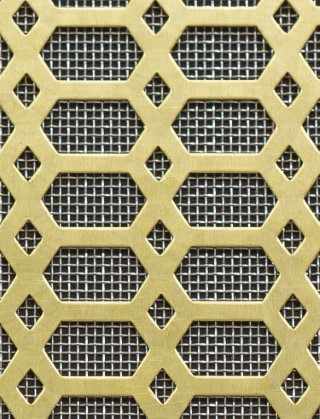 Slot & Diamond brass 2 X 1m with stainless backing mesh cut to size