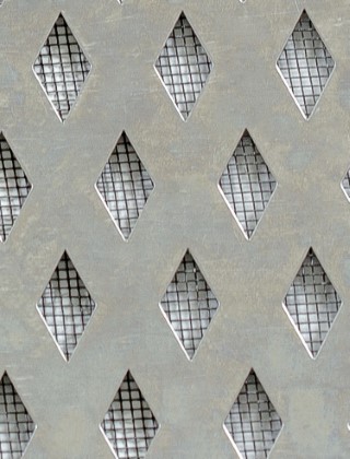 Small Diamond stainless 2 X 1m with black backing mesh