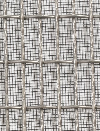 Crimped mesh 1X1 25 X 8 SS3042 SQUAREBLACKmesh