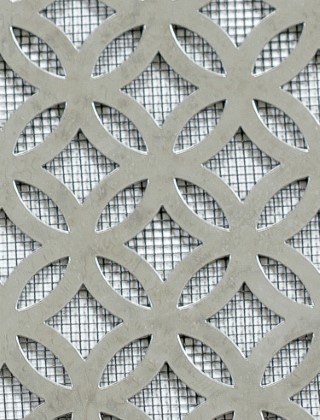 Inner Circle stainless 1X.665m with black backing mesh