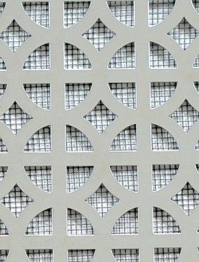 Ockley stainless 1X.665m with black backing mesh