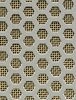 Honeycomb stainless 1X.665m with brass backing mesh 0
