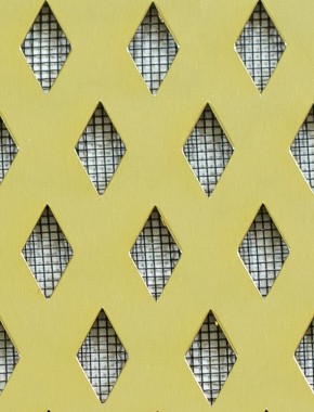 Small Diamond Gold anodised 2 X 1m with black backing mesh 0