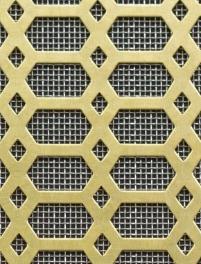 Slot & Diamond brass 2 X 1m with stainless backing mesh cut to size 0