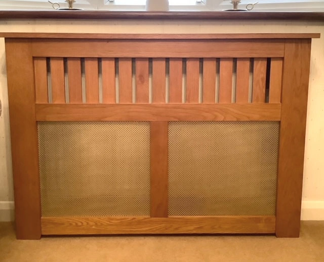 Fancy club radiator grilles