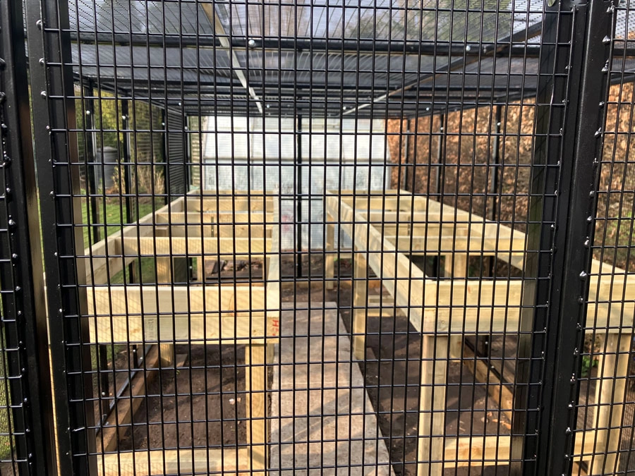 fruit and vegetable cage