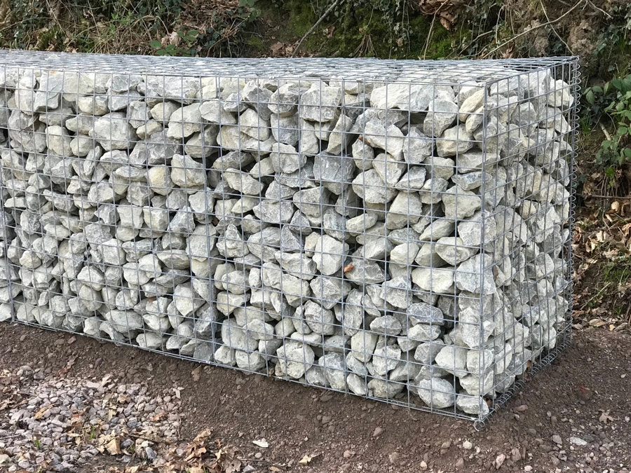 Steps Using Kentish Ragstone Gabion Baskets filled with Kentish ragstone