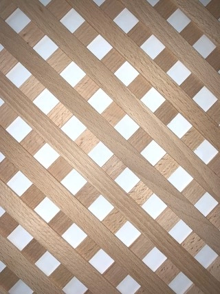 Beech Trellis 15mm strip 15mm Apeture