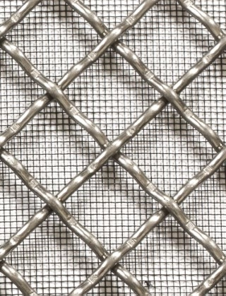 Crimped mesh 2 X 1 18 X 18 SS3163 DIAMONDBLACKmesh cut to size