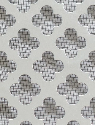 Large Club Silver anodised 1X1m with black backing mesh