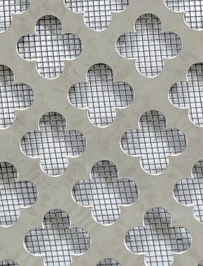 Large Club stainless 2 X 1m with black backing mesh cut to size 0