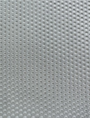 Honeycomb pewter 1X.665m with black backing mesh 1