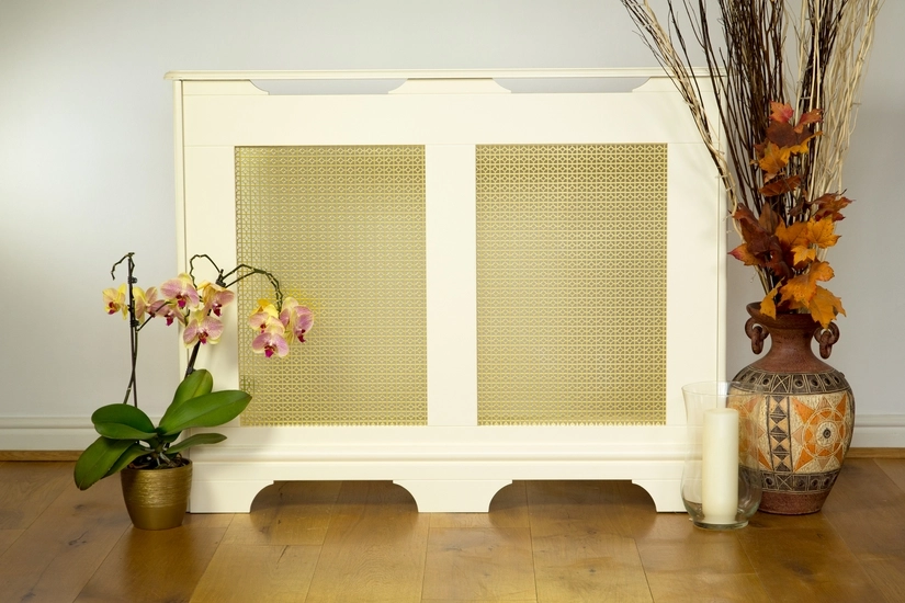 Moroccan Gold anodised 2 X 1m with no backing mesh 3