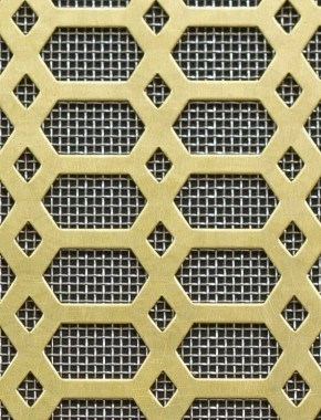 Slot & Diamond brass 1X1m with stainless backing mesh cut to size 0