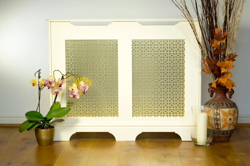 Dymchurch Gold anodised 2 X 1m with brass backing mesh 3
