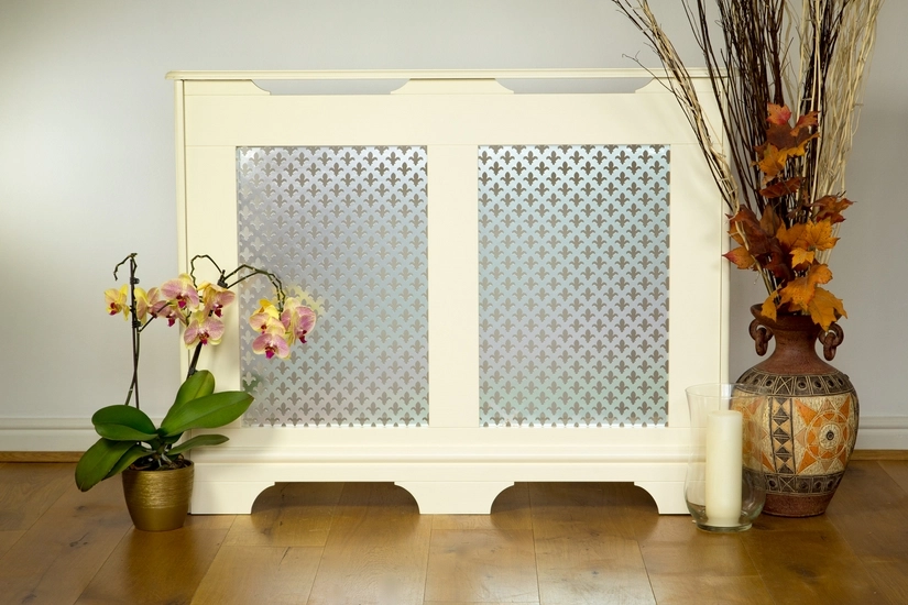 Fleur De Lys Silver anodised 2 X 1m with no backing mesh 3