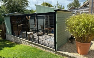 Mcaw shed and aviary